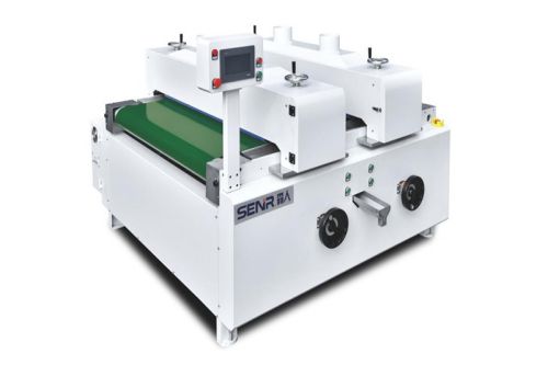 Máquina con doble cepillo de acero